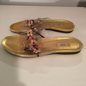 Prada Gold Slide leather Floral Appliqué 39 US 9